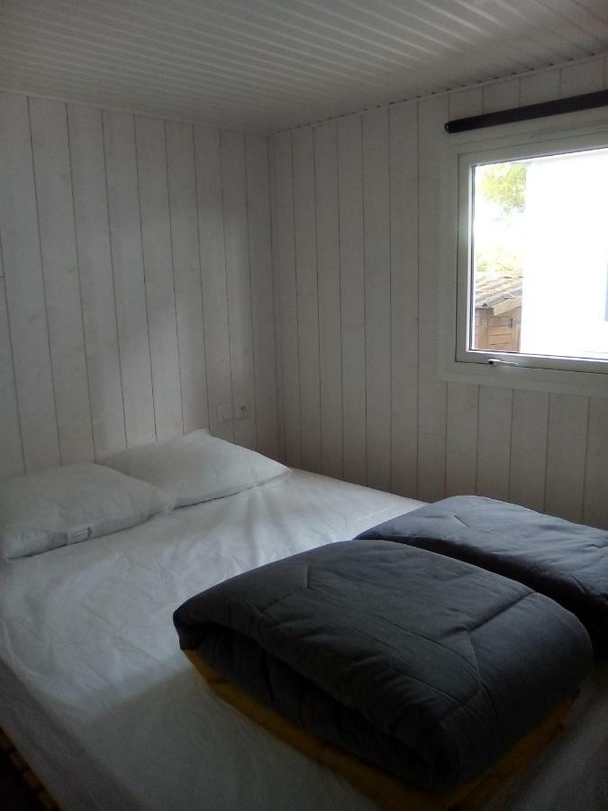 Hotel Camping Les Peupliers à Saint-Pere-en-Retz Extérieur photo